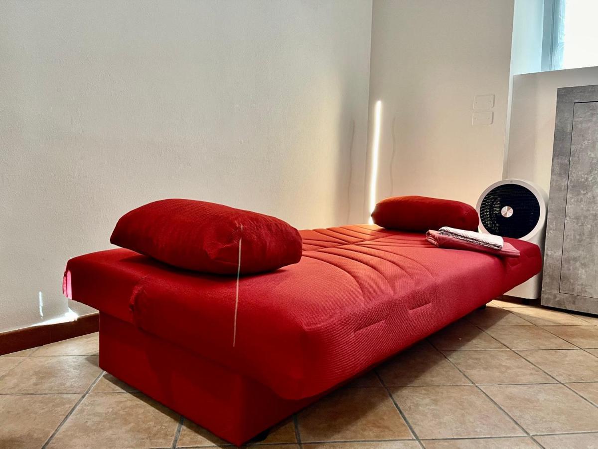 Apartamento Cá d la trifola free parking included Alba  Exterior foto
